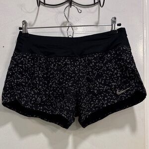 Nike Women's Athletic Shorts in Black and Gray Pattern